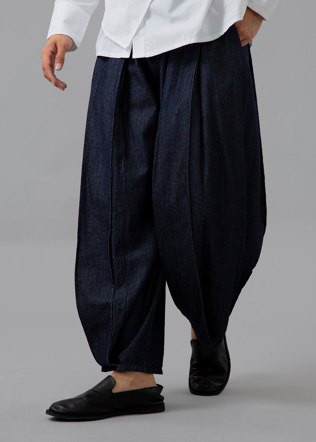 Sculpted Deep Tuck Pants Denim