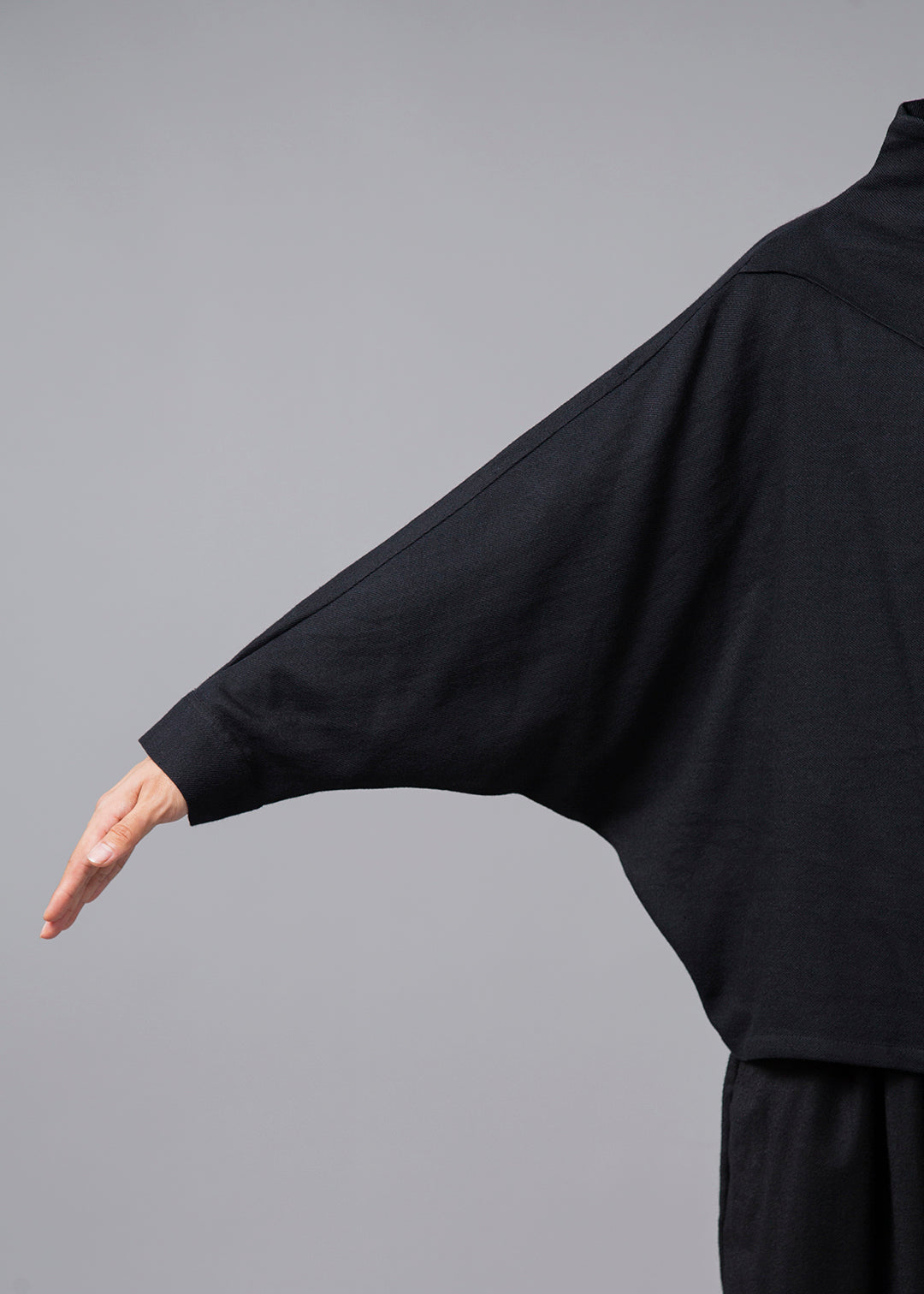 Sculpted Dolman Pullover Wool Khadi