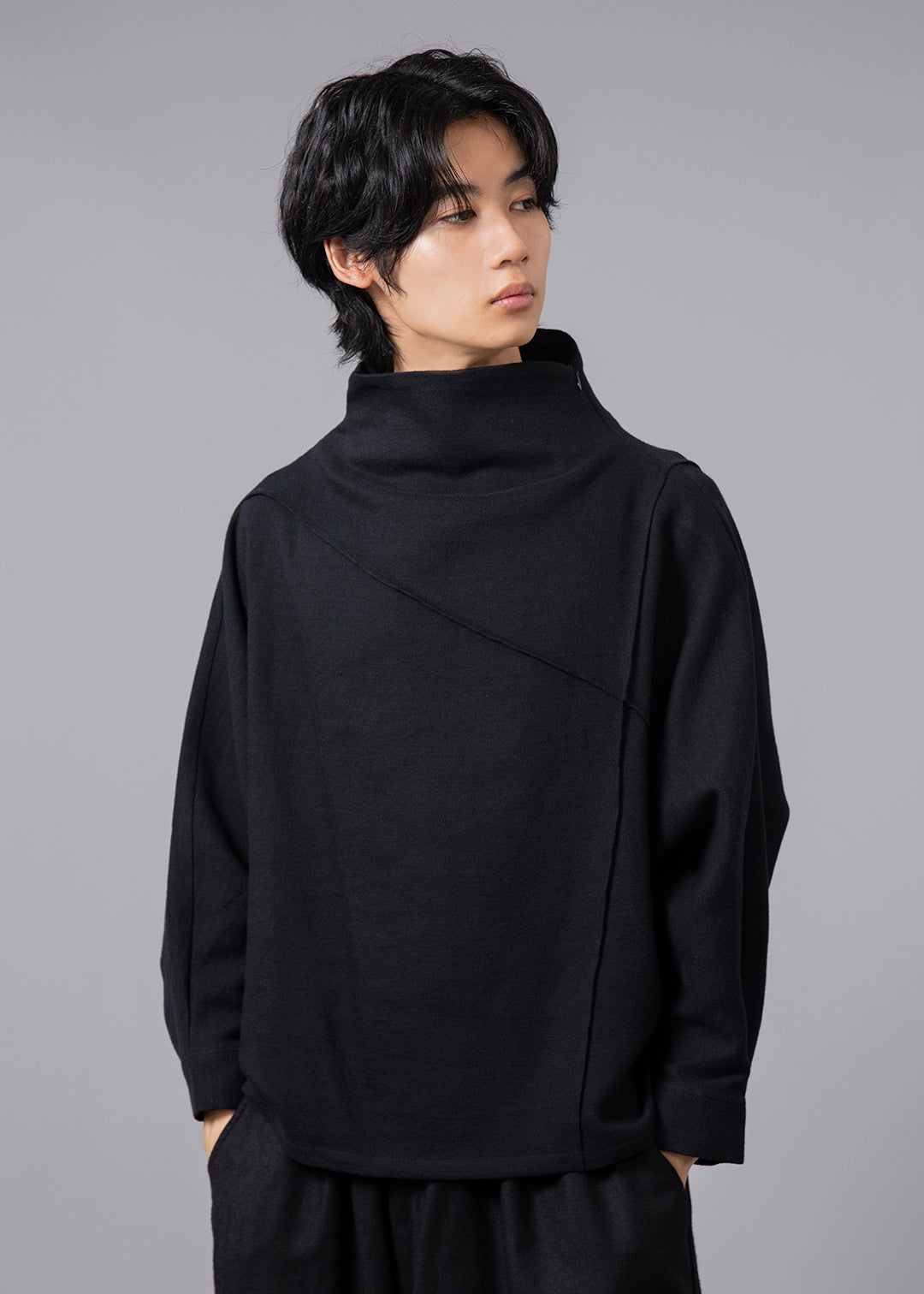 Sculpted Dolman Pullover Wool Khadi