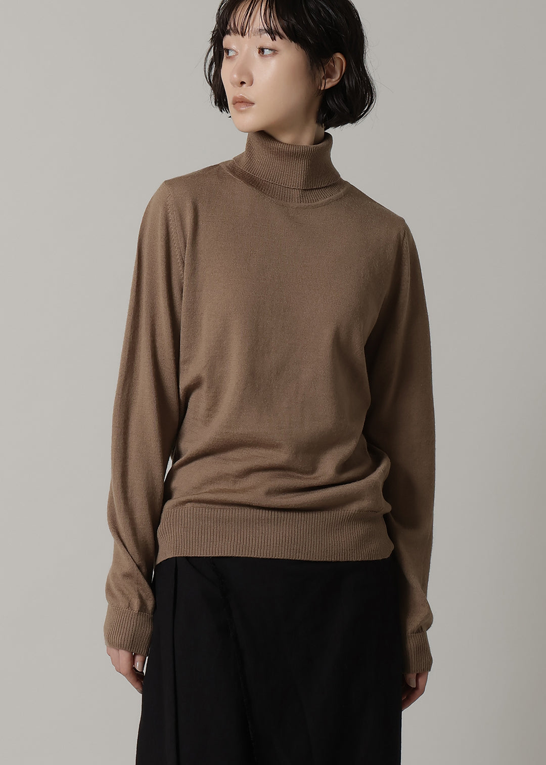 14gg Wool Turtle Neck Sweater