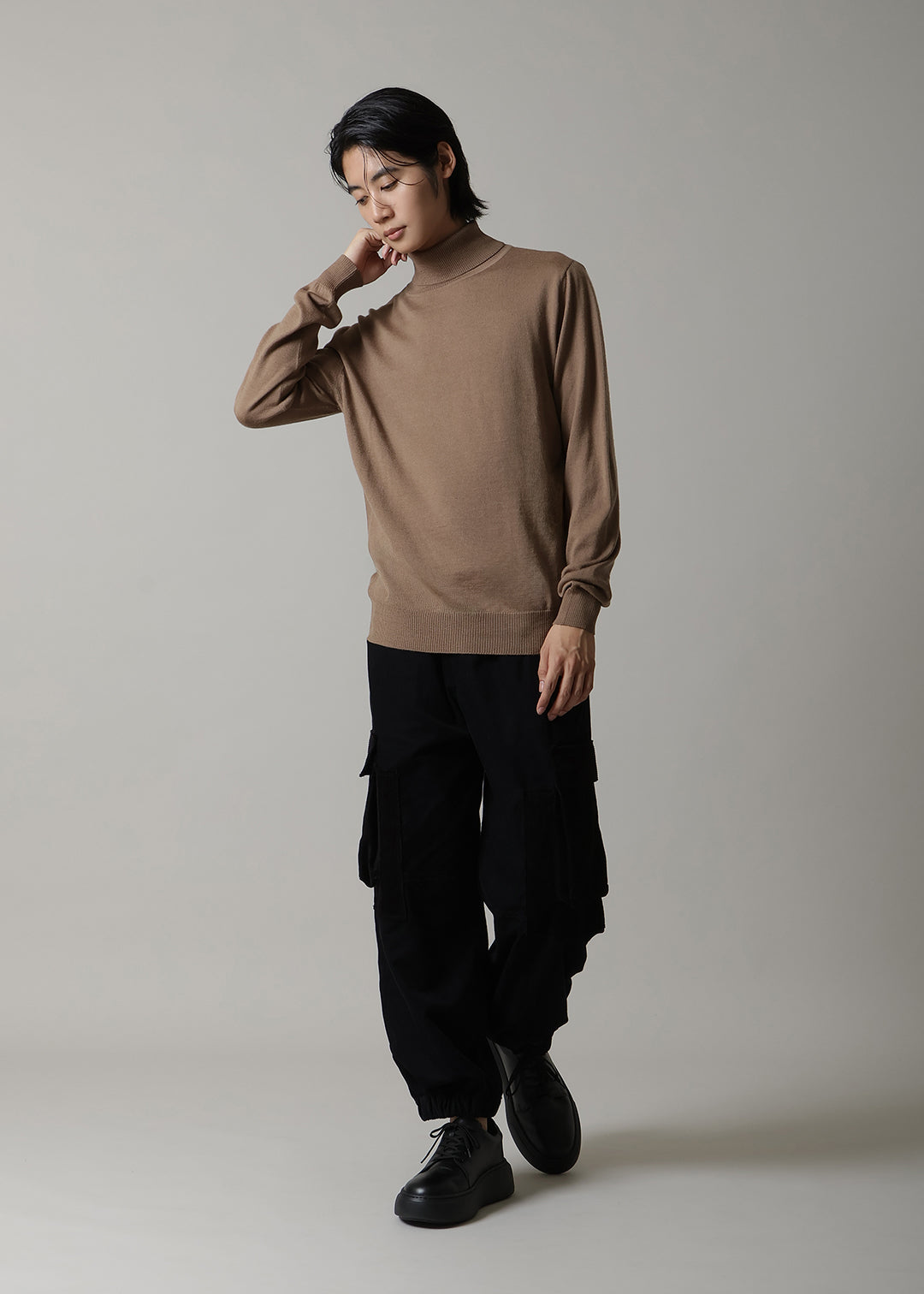 14gg Wool Turtle Neck Sweater