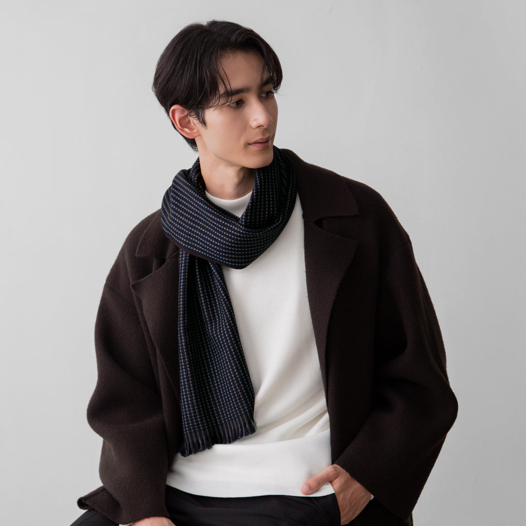 Tricolor Stripe Weave Muffler