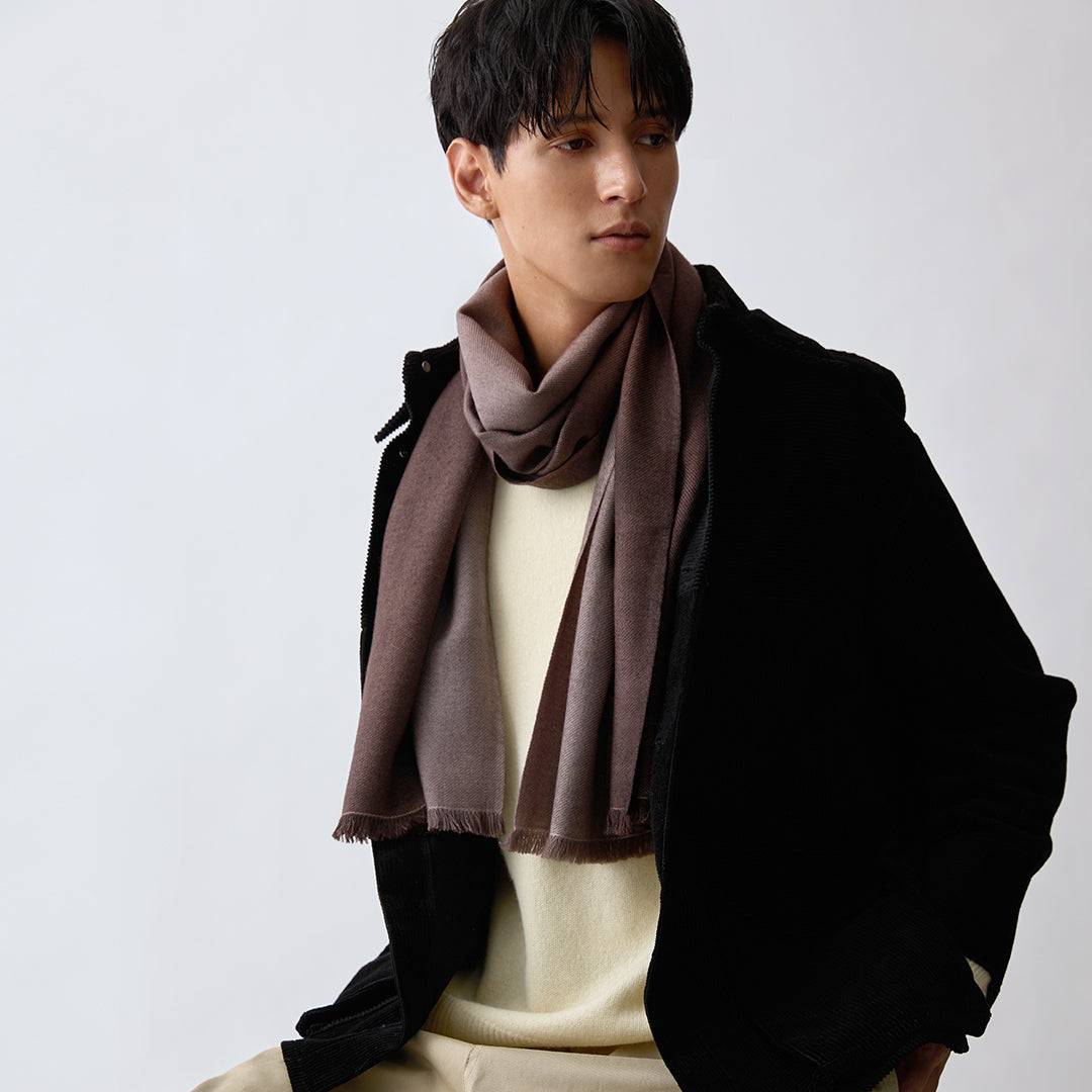 Tonal Gradation Stole