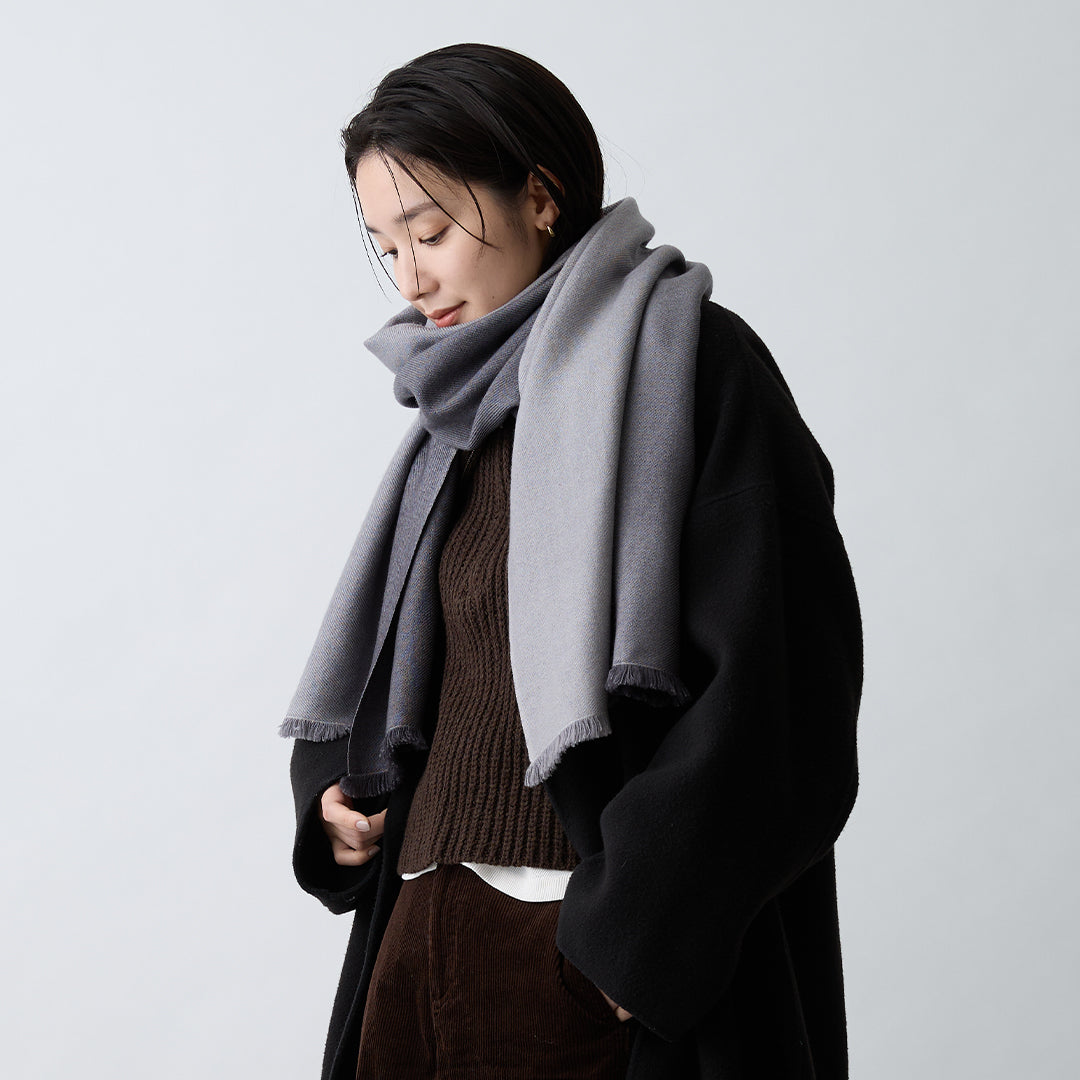 Tonal Gradation Stole