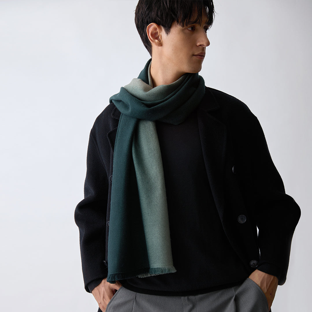 Tonal Gradation Stole