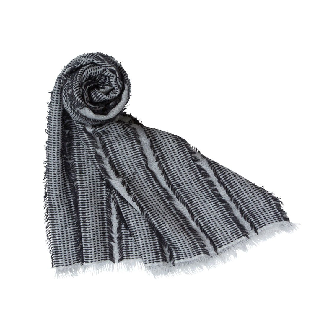 I.V. Fringe Weave Stole Wool