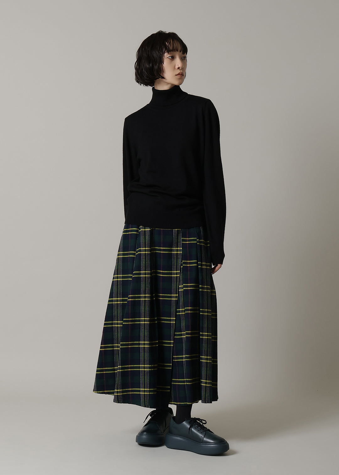 Kaname Uneven Pleat SK 56dt check