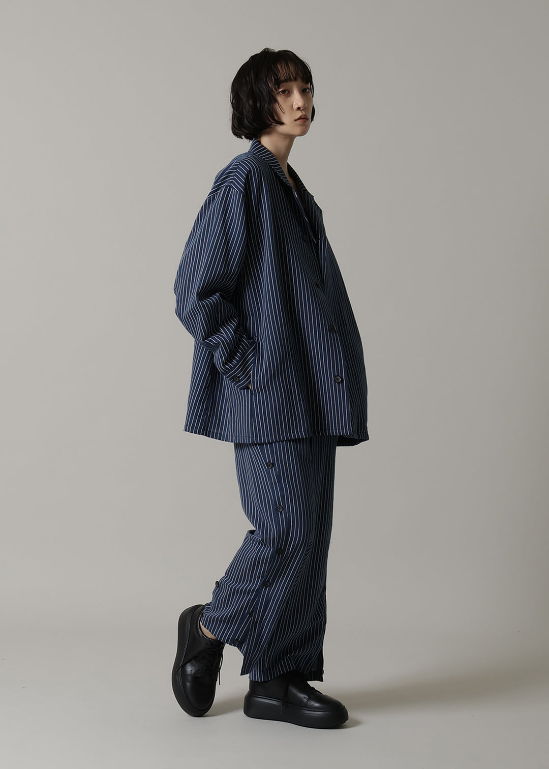 THE WALKER No.002 PLATFORM