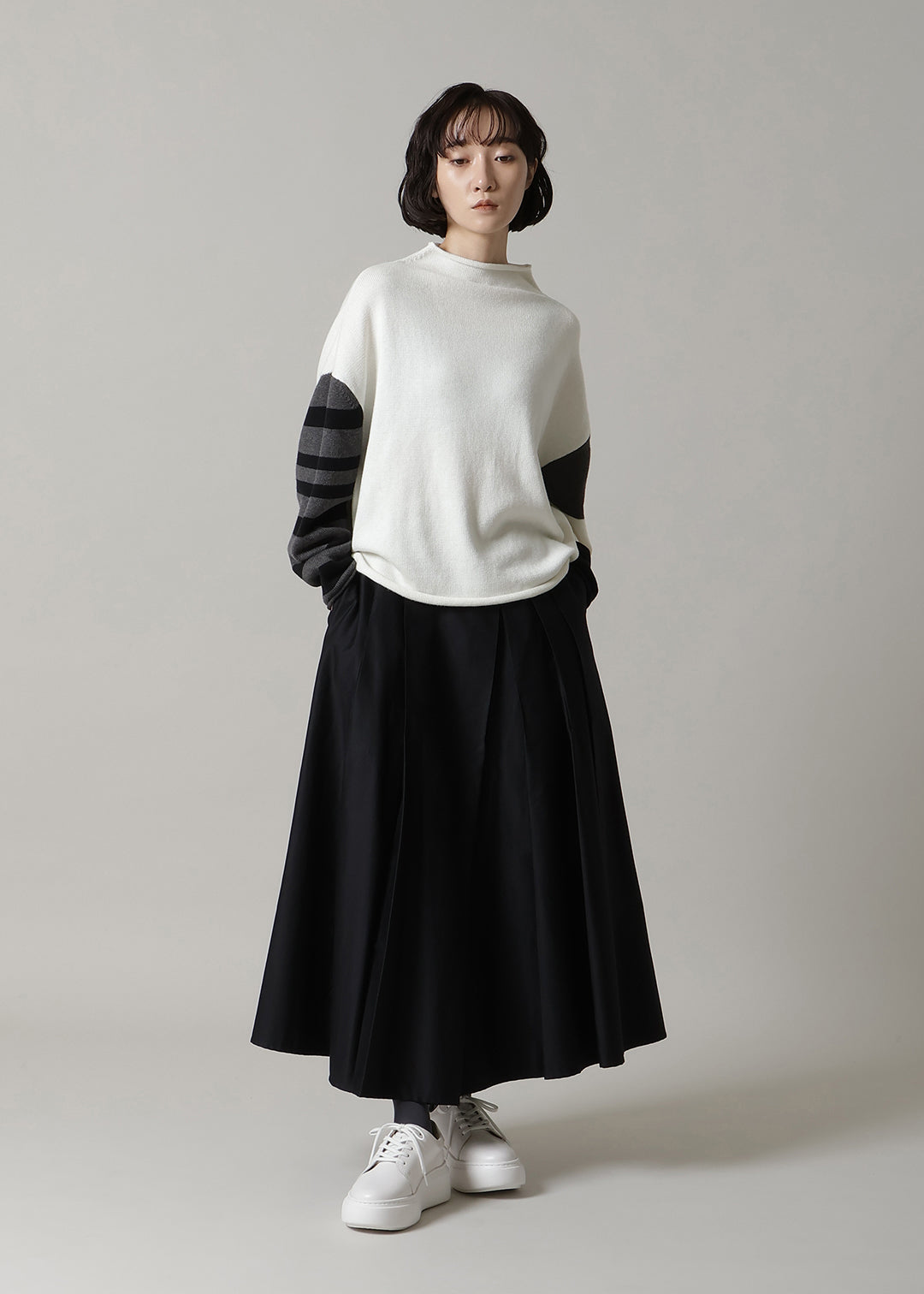 THE WALKER No.002 PLATFORM