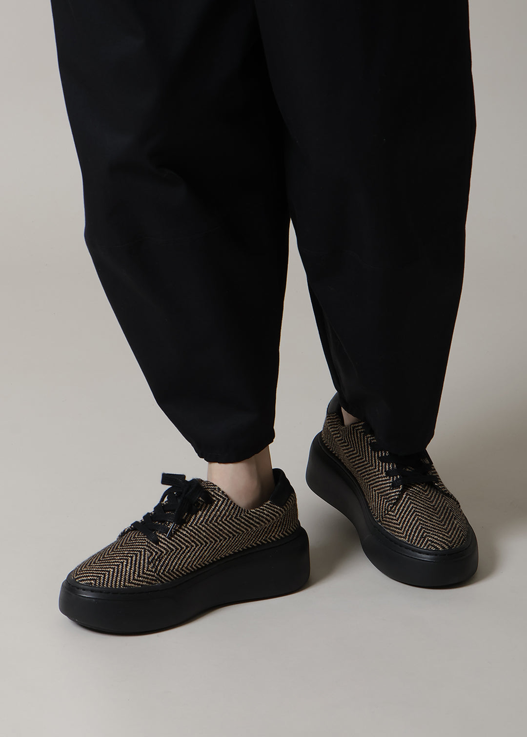 THE WALKER (JUTE) No.003 PLATFORM – マザーハウス 公式サイト
