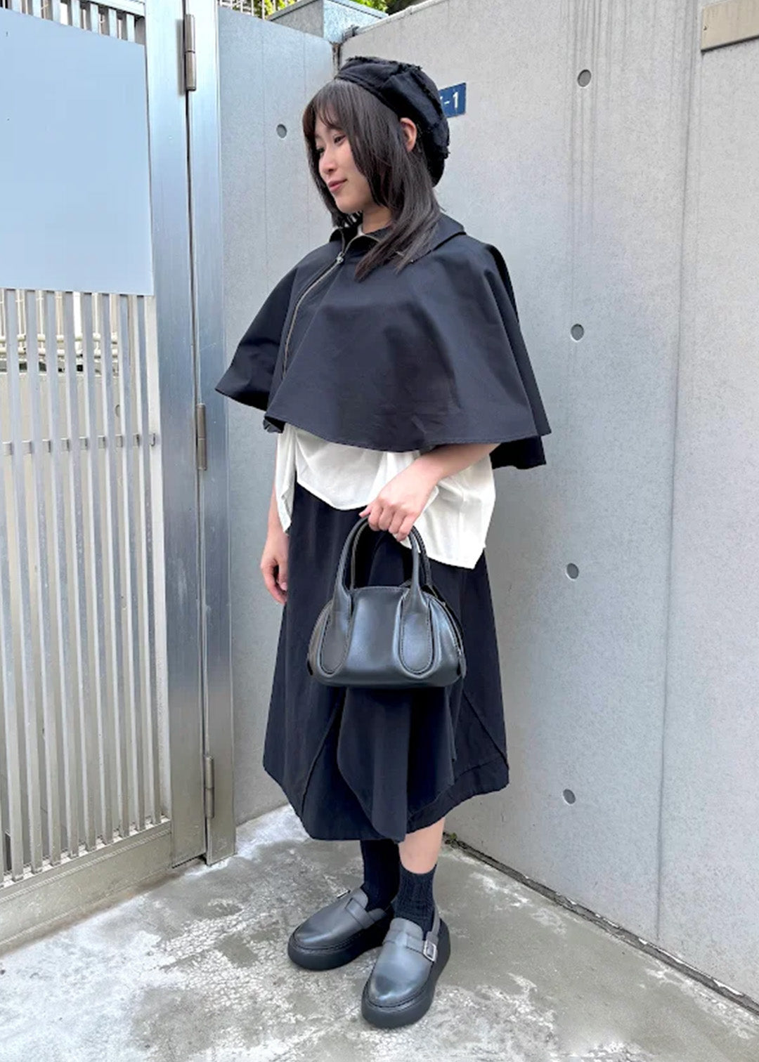 Sculpted Micro Poncho Cotton Chino – マザーハウス 公式サイト