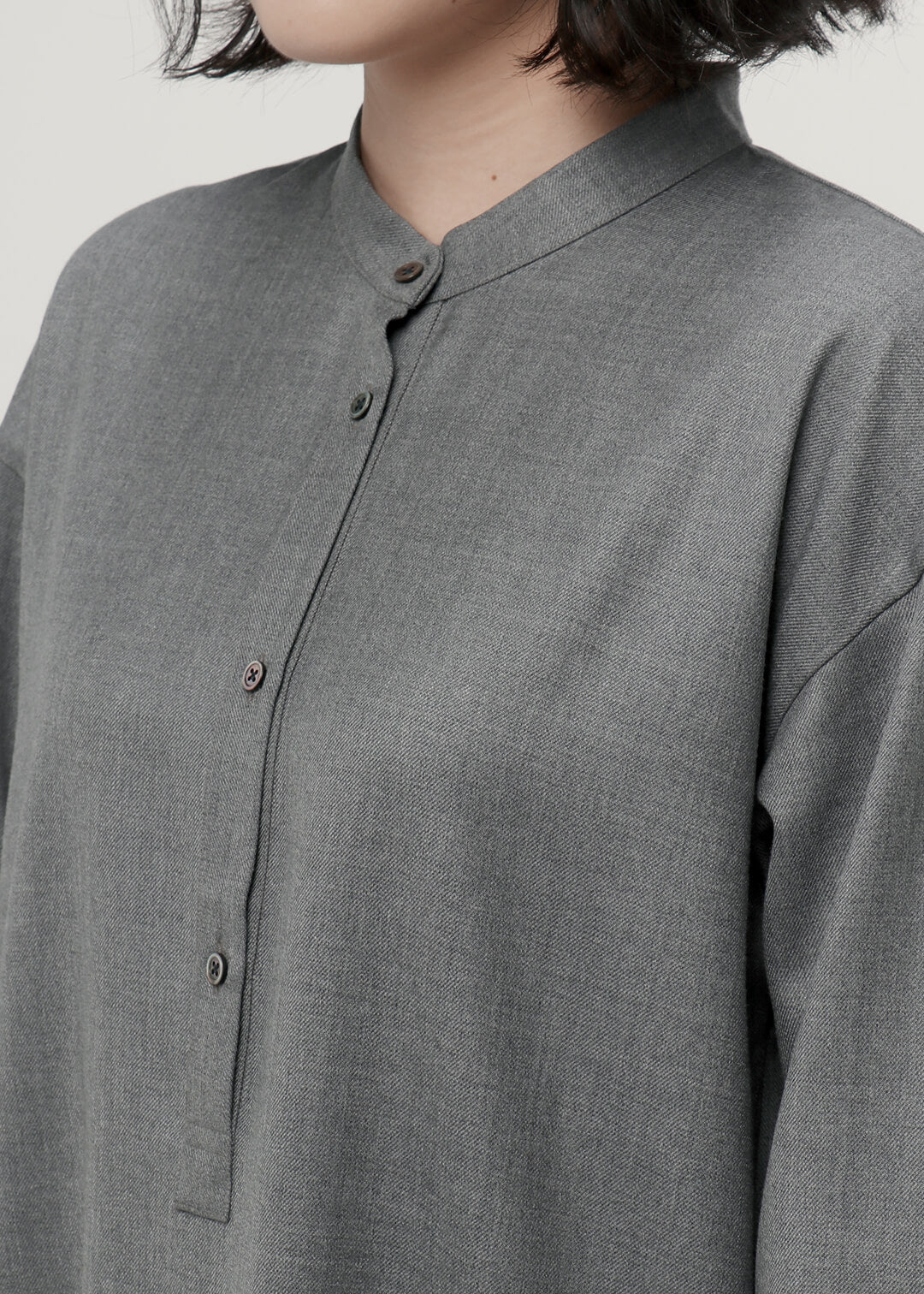 Compact Wool twill Stand Collar OP