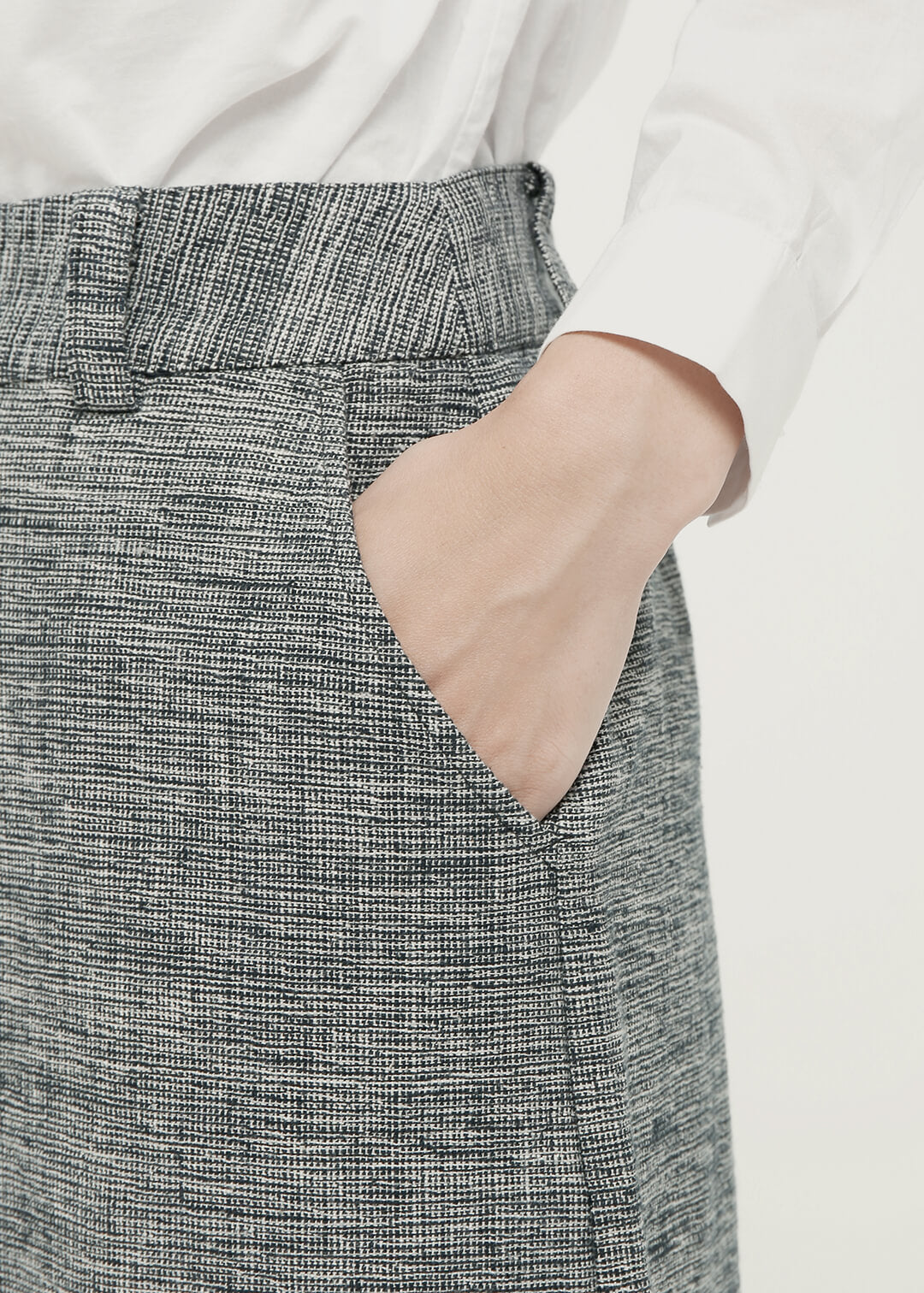 Oxford Khadi Side Slit Skirt