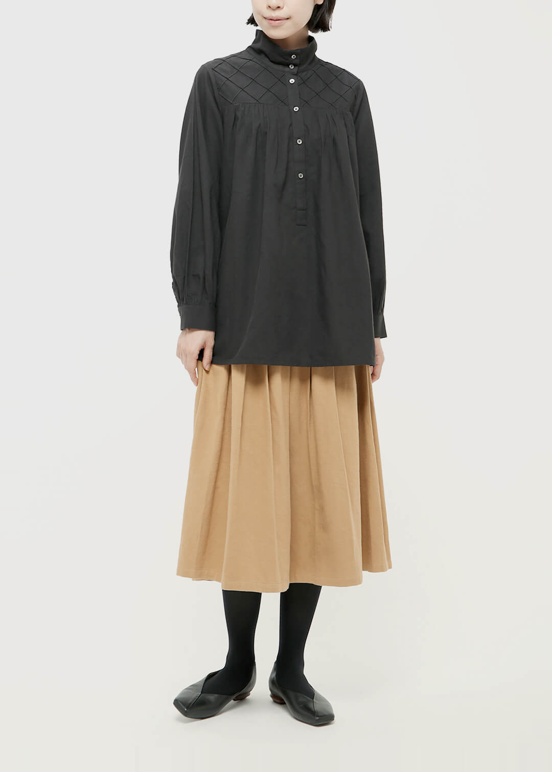 150dt Khadi Yoke Quilt Tunic – マザーハウス 公式サイト