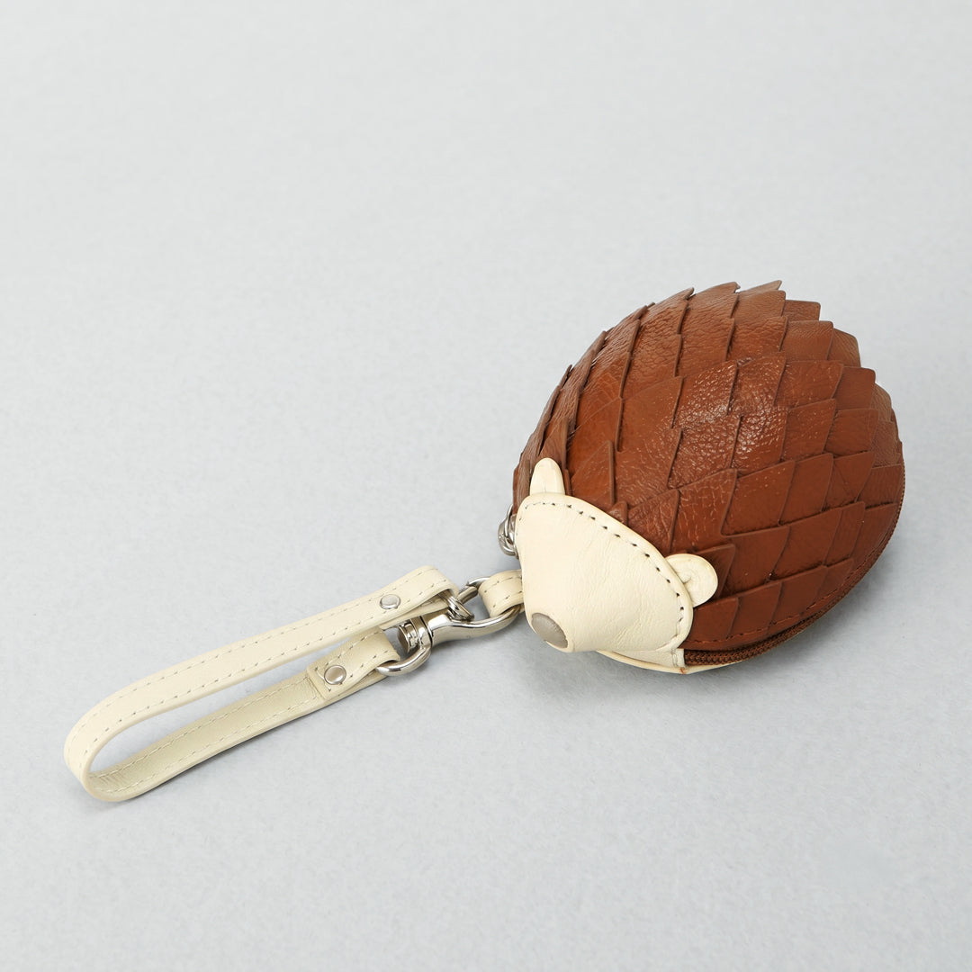 チーズ一家　ジッパーチャーム Mother Harinezumi Pouch Charm – マザーハウス 公式サイト