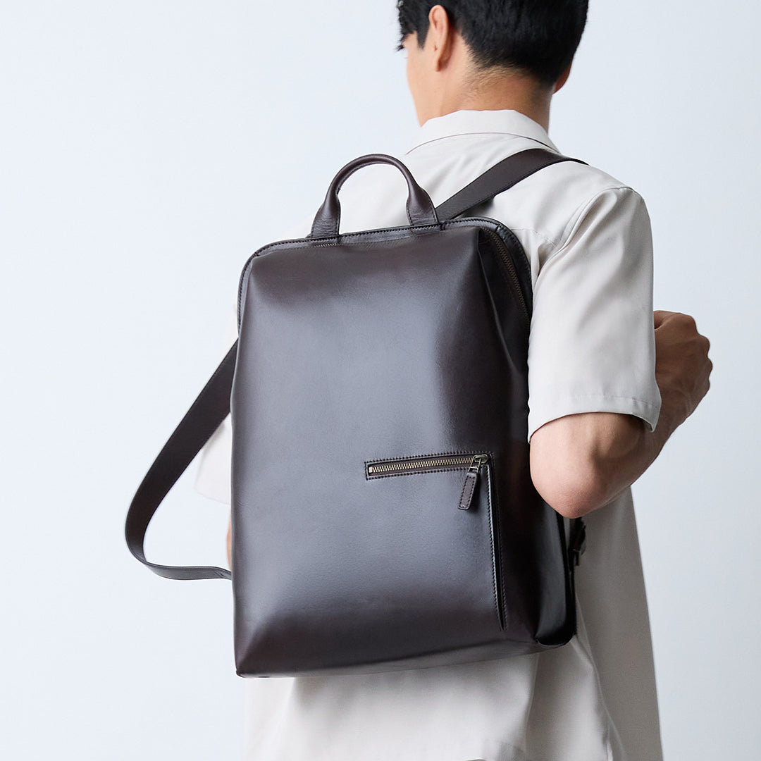 Antique Triangle Backpack Large – マザーハウス 公式サイト