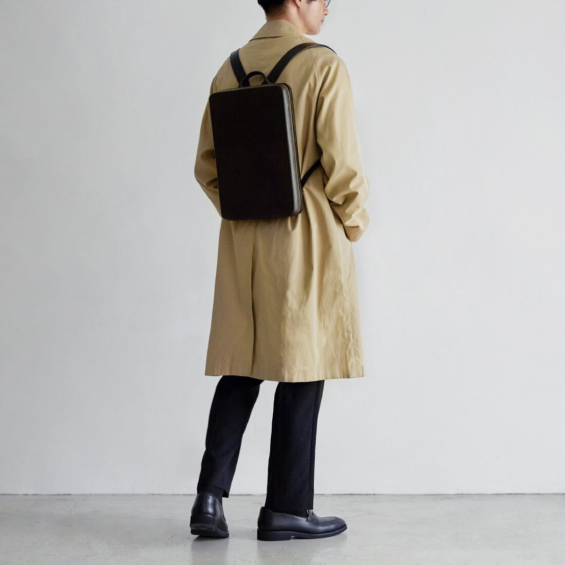 Antique Minimal Backpack – マザーハウス 公式サイト