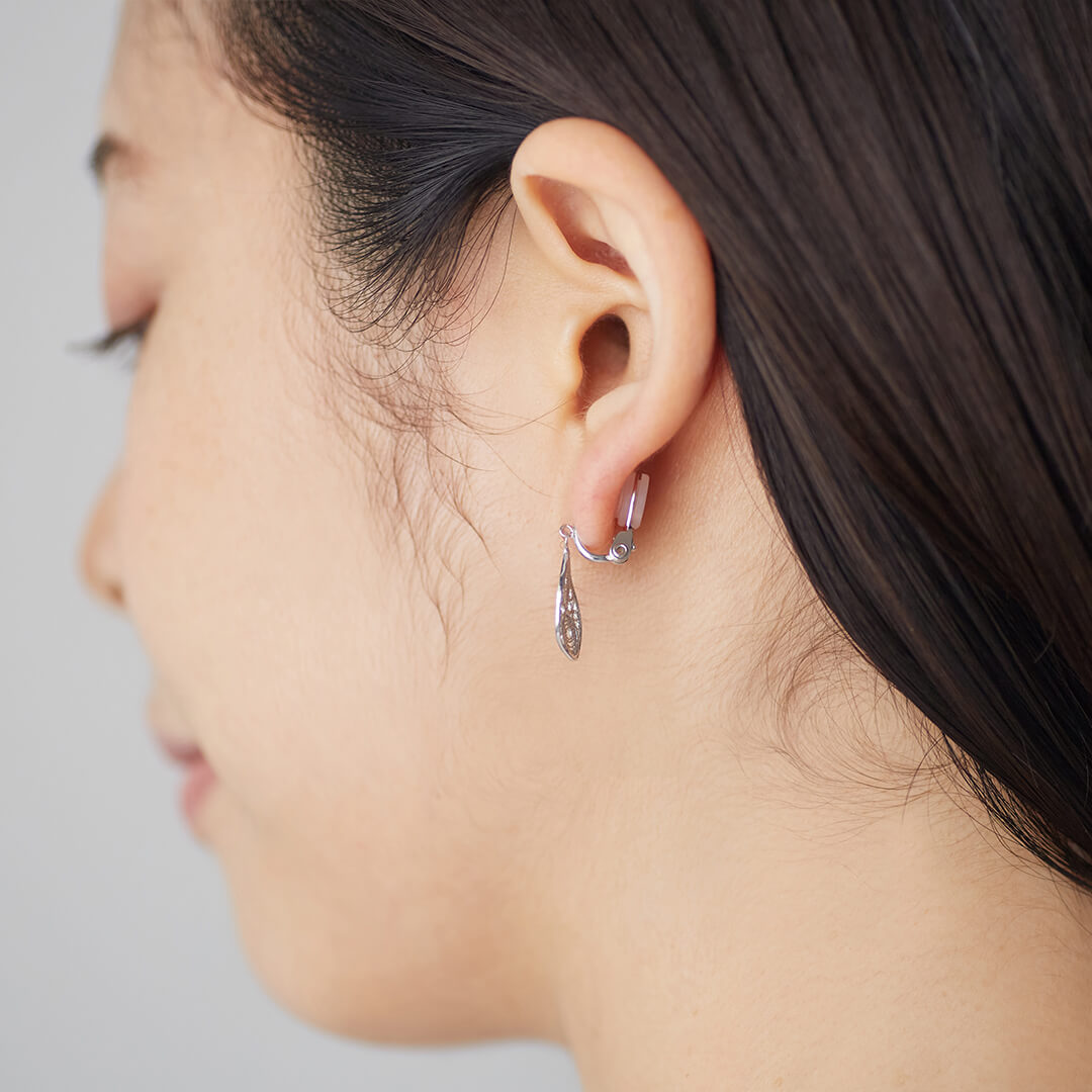 Clip-on earring clip in silver